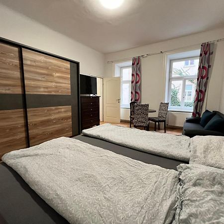 Charming 1Br Apartment Perfect For Long Stays Wien Eksteriør billede